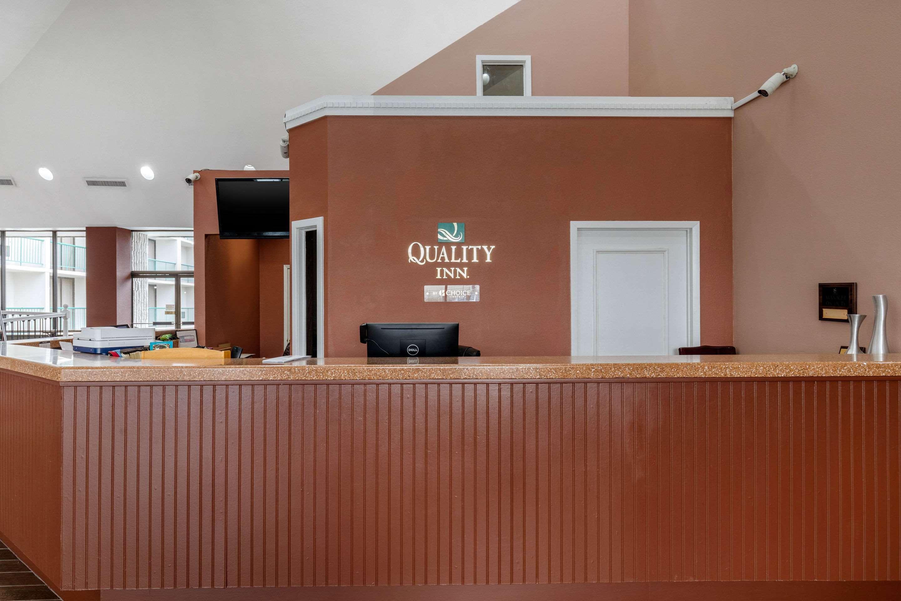 Quality - Lindale Inn 3*