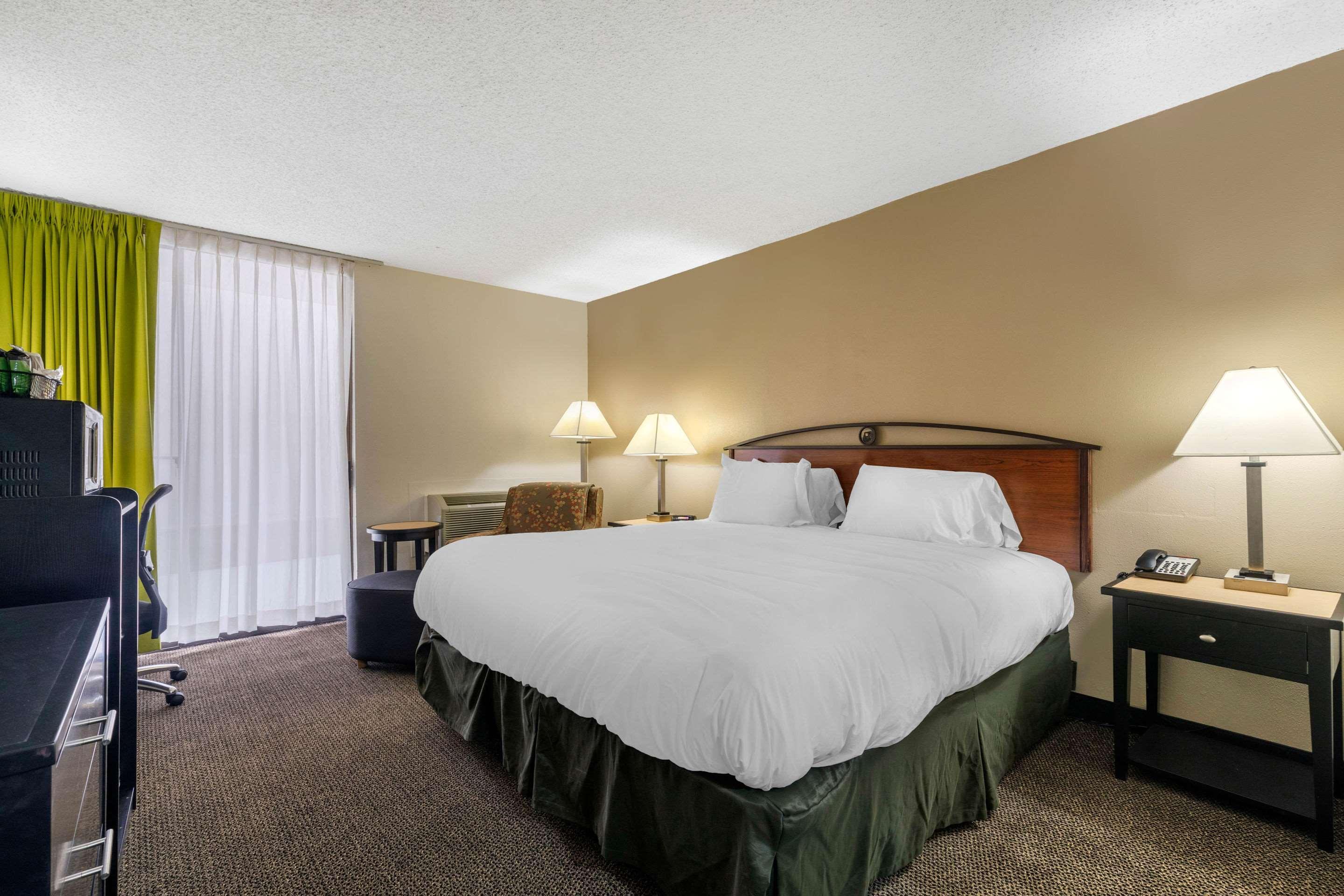 Inn Quality - Lindale