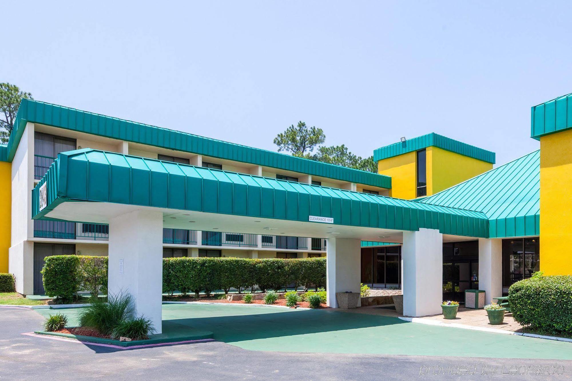 Quality - Lindale Inn Tyler
