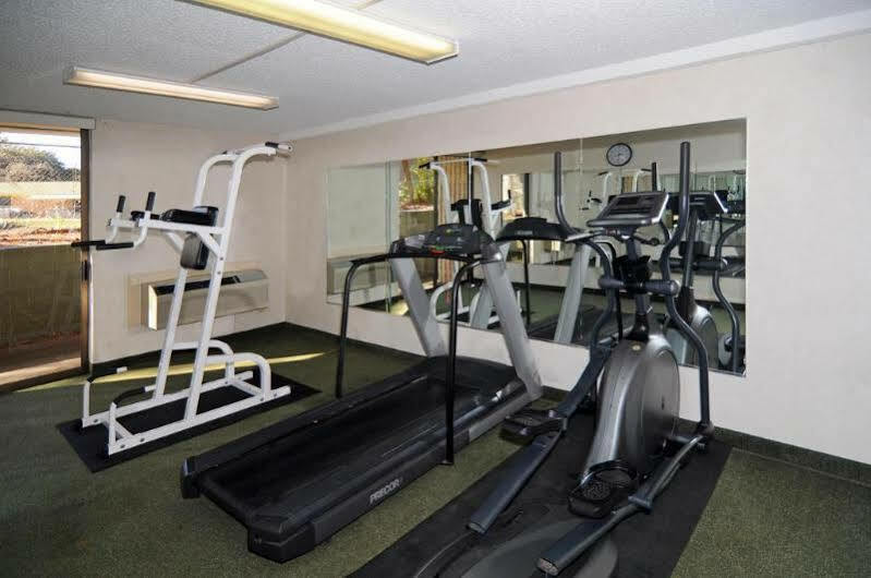 Quality - Lindale Inn